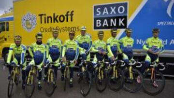 El equipo Saxo-Tinkoff antes del inicio de la pasada edici&oacute;n del Tour de Francia.
