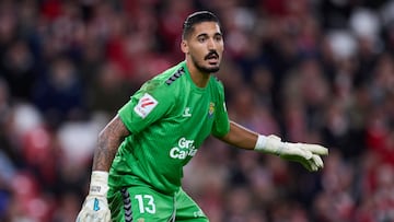 Álvaro Valles, defendiendo la portería de Las Palmas