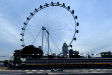 Valtteri Bottas durante la clasificación del GP de Singapur.