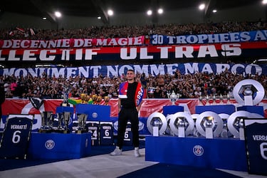 El mediocampista de Pescara puso fin a su larga etapa en el Paris Saint-Germain en septiembre de 2023, cuando fichó por el Al-Arabi SC de la liga qatarí por  45 millones de euros, récord absoluto para el campeonato de Catar. Verratti, formado en Pescara, ganó 9 ligas francesas y se consolidó como uno de los organizadores más técnicos del fútbol europeo. Su salida a Catar marcó el fin de una era en París y lo convirtió en uno de los italianos mejor pagados del fútbol de Medio Oriente.

