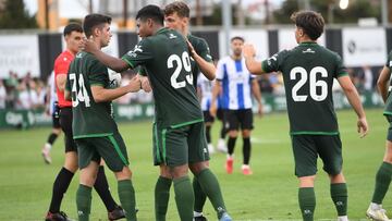 Gol de Jeremy, a pase de Diego Díaz, al Avilés.