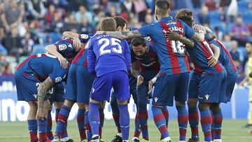 El Levante se juega la salvaci&oacute;n y su afici&oacute;n ya se prepara para arroparles en la gran &#039;final&#039; ante el Rayo.