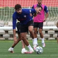 El Atlético vuelve al trabajo sin
João Félix, Giménez ni Trippier