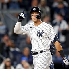 La millonaria cifra que recibió el aficionado que atrapó la pelota del home run histórico de Aaron Judge