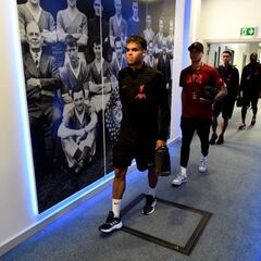 Carragher: Luis Díaz’s absence at Qatar World Cup benefits Liverpool