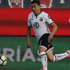 Fierro acepta oferta de ex compañero y ya tiene nuevo club