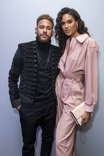  Neymar y Cindy Bruna.