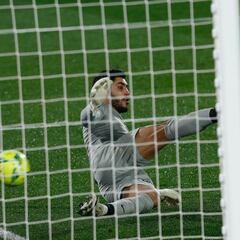 Aprobados y suspensos del Granada: Rui Silva contradice al VAR