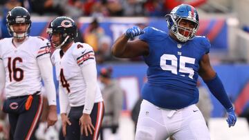 EAST RUTHERFORD, NJ - NOVEMBER 20: Johnathan Hankins #95 of the New York Giants reacts as Connor Barth #4 of the Chicago Bears misses a field goal during the second half at MetLife Stadium on November 20, 2016 in East Rutherford, New Jersey. Michael Reaves/Getty Images/AFP
== FOR NEWSPAPERS, INTERNET, TELCOS & TELEVISION USE ONLY ==