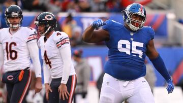 EAST RUTHERFORD, NJ - NOVEMBER 20: Johnathan Hankins #95 of the New York Giants reacts as Connor Barth #4 of the Chicago Bears misses a field goal during the second half at MetLife Stadium on November 20, 2016 in East Rutherford, New Jersey.   Michael Reaves/Getty Images/AFP
 == FOR NEWSPAPERS, INTERNET, TELCOS &amp; TELEVISION USE ONLY ==