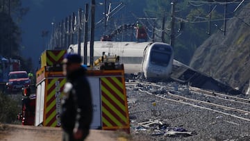 A view shows a train involved in the accident, at the site of a deadly derailment of two high-speed trains near Adamuz, in Cordoba, Spain, January 20, 2026. REUTERS/Alex Gallegos