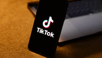 A new government memo has been obtained from the US government showing fear between the link between the company and the Chinese government.