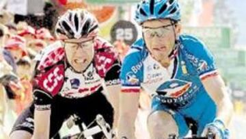 <b>TRIUNFO FRANCÉS. </b>Voeckler (derecha) batió al alemán Jens Voigt.