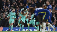 Chelsea lose ground on City after being held at home by Brighton