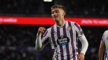 Chuki celebra un gol con el Valladolid.