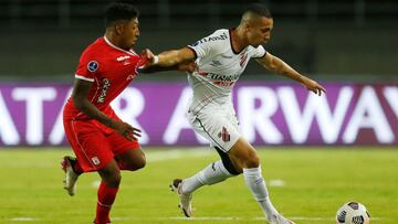 América cae ante Paranaense en el debut de Juan Carlos Osorio