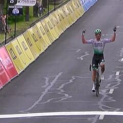 Triunfo agónico y liderato de Pöstlberger con Valverde, 3º