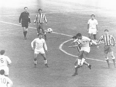 El Sevilla volvía a la categoría de oro sin ninguna timidez, terminando la liga como tercer clasificado. Por ello, pudo jugar la Copa de Ferias la temporada siguiente, aunque no tendría una buena participación, ya que fueron eliminados en primera ronda.