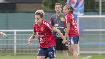 Amanda Sampedro: "Cuando se necesite mi perfil sobre el campo estaré disponible"