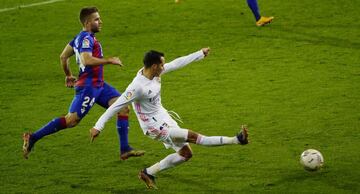 Lucas Vázquez, durante el Eibar-Real Madrid.