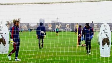 ¿Sale del equipo? Así entrenó Johnny junto a De Paul en el CDA