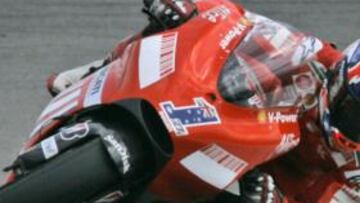 <b>RETORNO.</b> El actual número 1 del mundo, Casey Stoner, vuelve para revalidar el campeonato del mundo