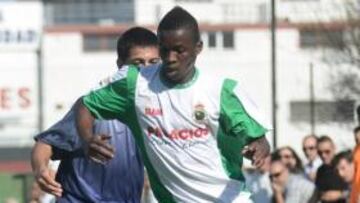 <b>PROGRESA ADECUADAMENTE. </b>Koné jugó ayer todo el partido en Tercera frente al Guarnizo.