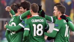El Athletic gana en Donetsk y se acerca a la Europa League