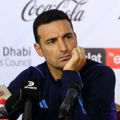 Scaloni: “A Messi le veo disfrutando”