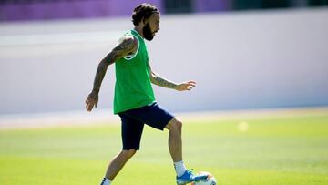 A Jota Peleteiro le salen pretendientes en España