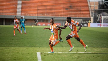 ENVIGADO Y JAGUARES EMPATARON 2-2 EN EL PLIDEPORTIVO SUR