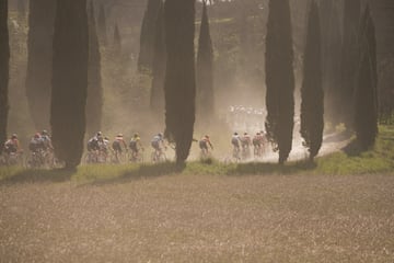 El pelotn durante la carrera.