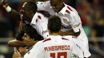 El Sevilla acabó con la racha negativa que le han supuesto las visitas del Real Mallorca en las últimas temporadas, con un triunfo que le aupa a la parte alta de la clasificación y que es el cuarto consecutivo desde que comenzó la campaña: tres en esta competición y uno ante el Unirea rumano, en la Liga de Campeones, ante un rival que resultó inocuo.