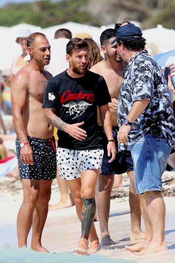 Messi y Antonella Roccuzzo disfrutan de sus últimos días de vacaciones en Formentera.
