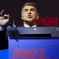 Laporta rompe la banca: pide 60.000 papeletas de firmas