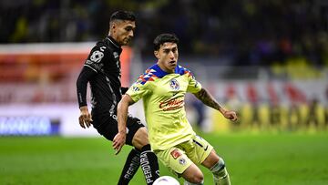 (L-R), Fidel Ambriz of Leon fights for the ball with Alejandro Zendejas of America during the Quarterfinals second leg match between Club America and Leon, as part of Torneo Apertura 2023 Liga BBVA MX, at Azteca Stadium, December 02, 2023, in Mexico City.