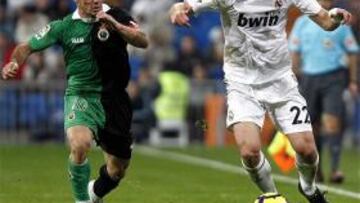 El encuentro Real Madrid-Racing se jugará el próximo sábado 23, a las 20:00 horas