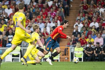 Jugada del penalti de Filip Helander a Álvaro Morata.