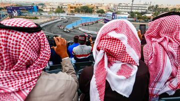 El estreno de la Fórmula E en Arabia Saudí fue un éxito.ges)