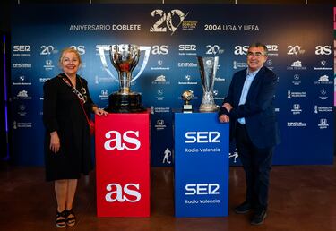 AS y SER celebran los 20 años del Doblete del Valencia