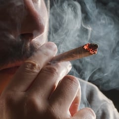 Austin McBroom gives Jay Cinco some sound parental advice: “You can’t be smelling like weed around your baby”