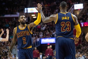 De nuevo una final entre Warriors y Cavaliers. El quinto partido de la final fue el último partido de Irving con la camiseta de los Cavs.