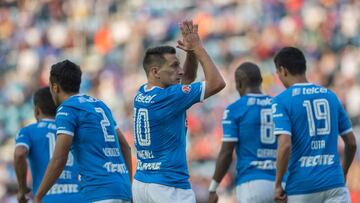Action photo during the match Cruz Azul vs Veracruz Round 12 at Blue Stadium, Apertura 2016 MX League.
Foto de accion durante el Partido Cruz Azul vs Veracruz en el Estadio Azul, Partido Correspondiente a la Jornada 12 del Torneo Apertura 2016 Liga BBVA Bancomer MX, en la foto: Gol Christian Gimenez de Cruz Azul
01/10/2016/MEXSPORT/Rene Dominguez Acosta
