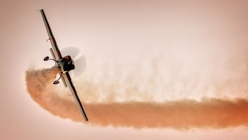 En directo: los pilotos lucen su gran espect¨¢culo en el Freestyle