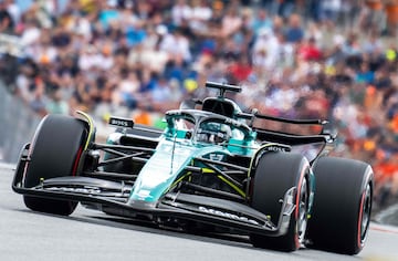 Aston Martin's Canadian driver Lance Stroll competes in the qualifying session at the Red Bull race track in Spielberg, Austria on June 30, 2023, ahead of the Austrian Formula One Grand Prix. (Photo by GEORG HOCHMUTH / APA / AFP) / Austria OUT