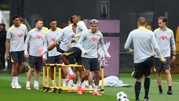 Liverpool visita al Milan de Italia por la primera jornada de la Champions League.