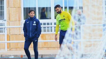 15/02/24 VILLARREAL CF ENTRENAMIENTO 
MARCELINO CON ALBIOL