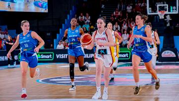 Iyana Martín, base de la Selección, en su estreno en un Eurobasket ante Gran Bretaña.