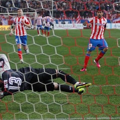 Diego Costa se ha convertido en la pesadilla copera del Sevilla