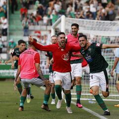 El Racing de Ferrol, dos años de un ascenso que derivó en pesadilla